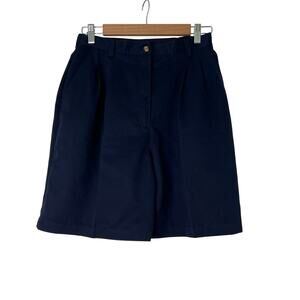 Karen Scott navy pleated Bermuda shorts old money nautical coastal